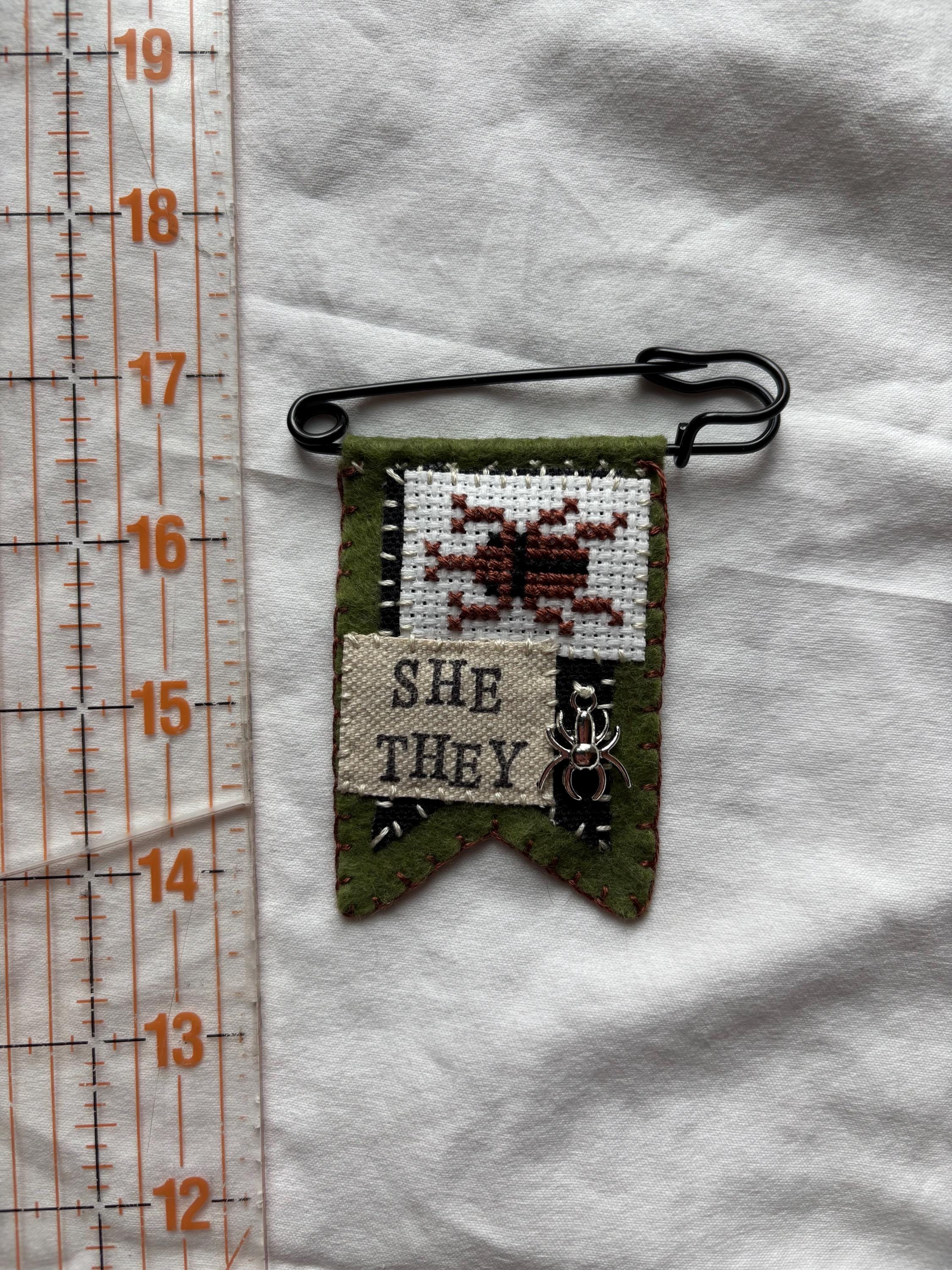 Handmade bug pronoun pin - customizable pronouns