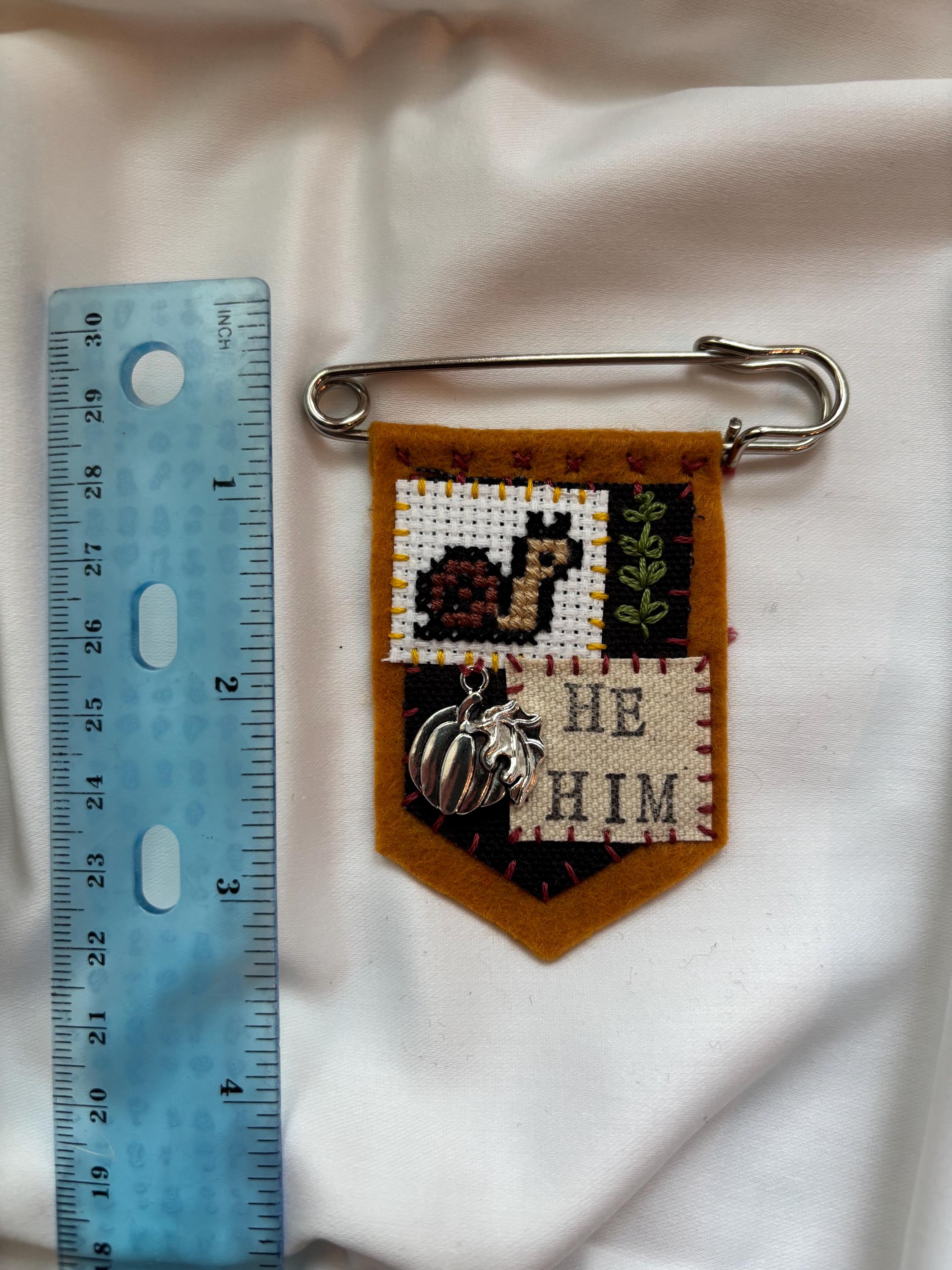 Handmade snail pronoun pin - customizable pronouns