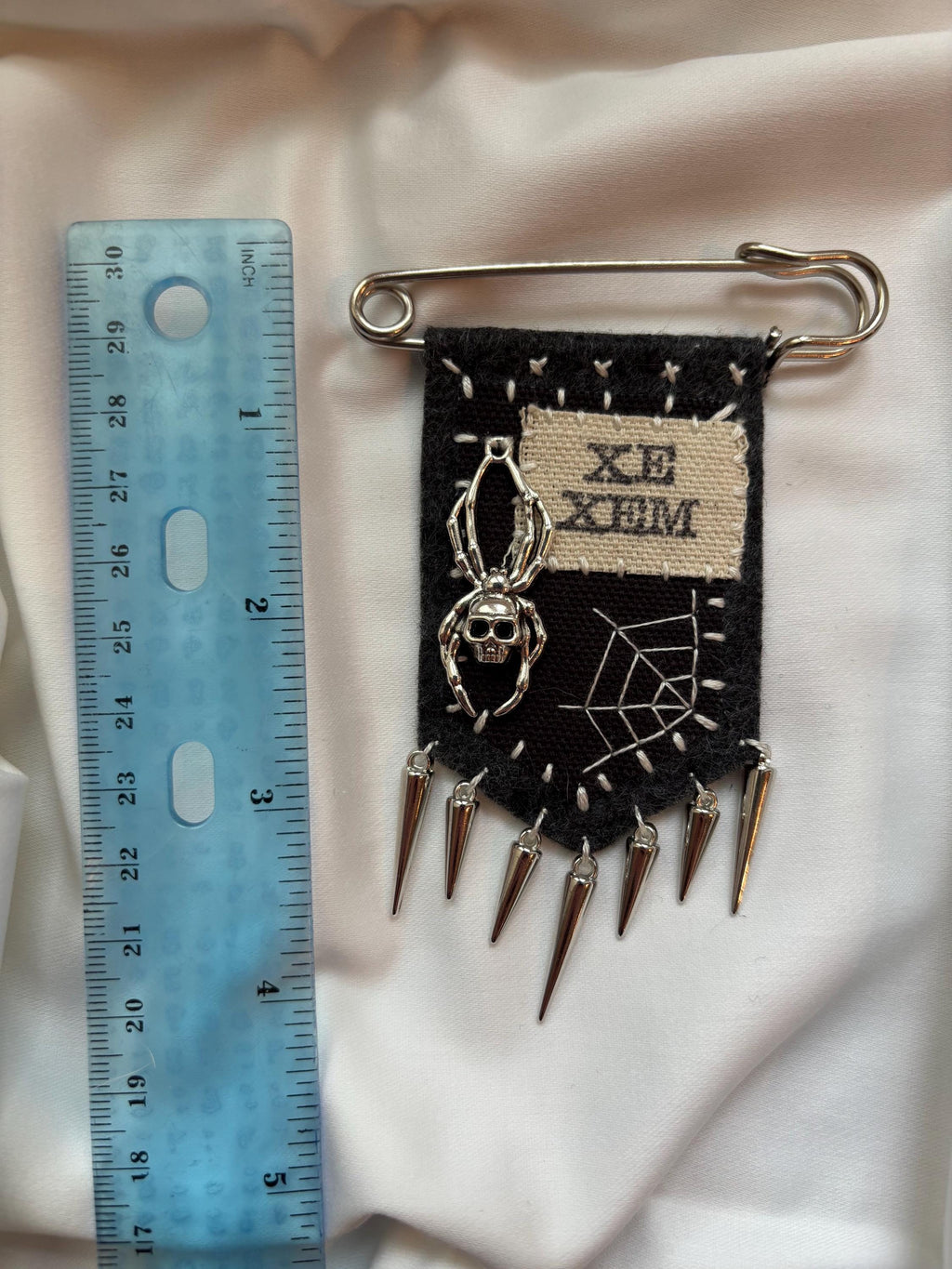 Handmade spider pronoun pin - customizable pronouns