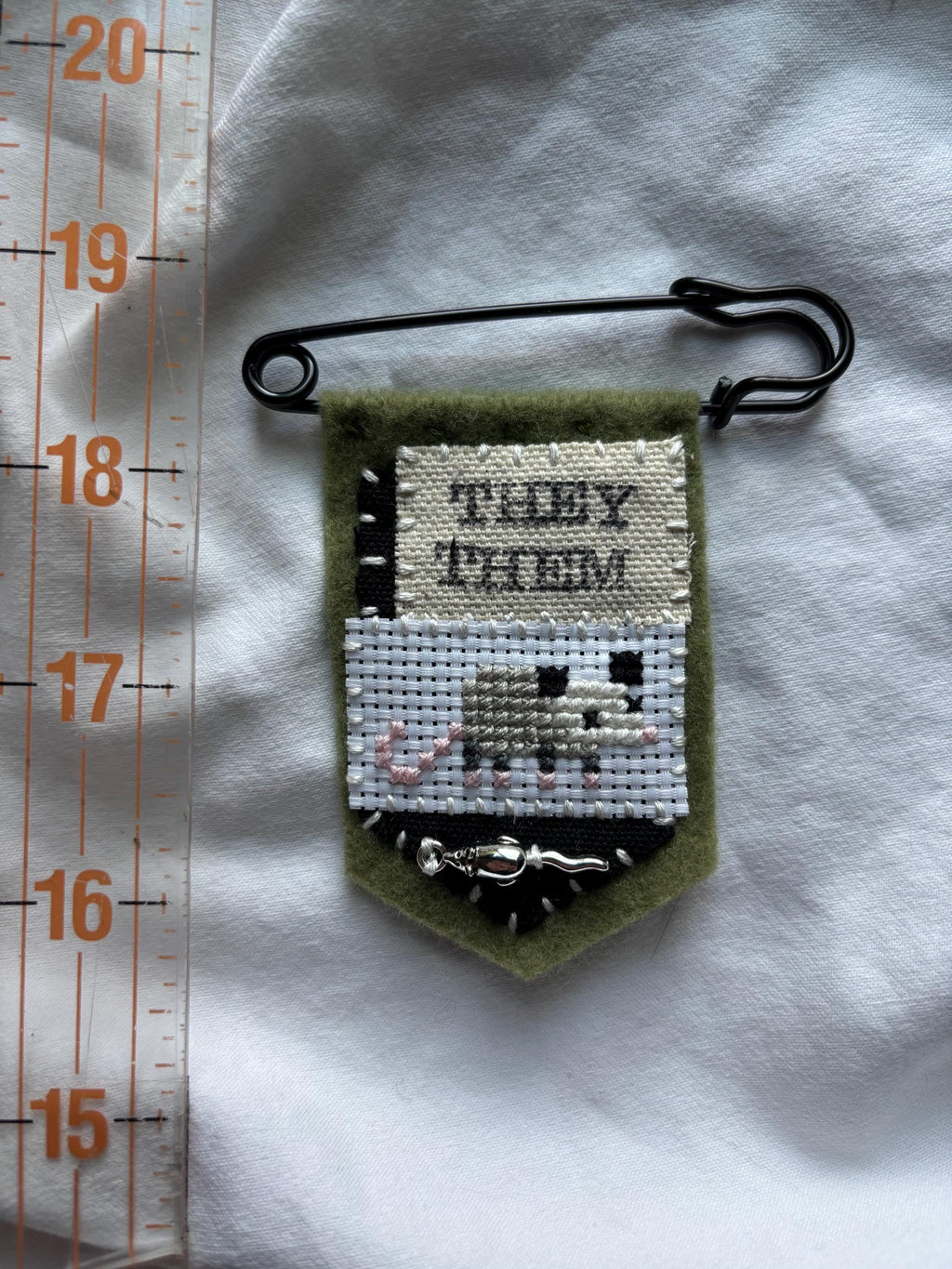 Handmade opossum pronoun pin - customizable pronouns