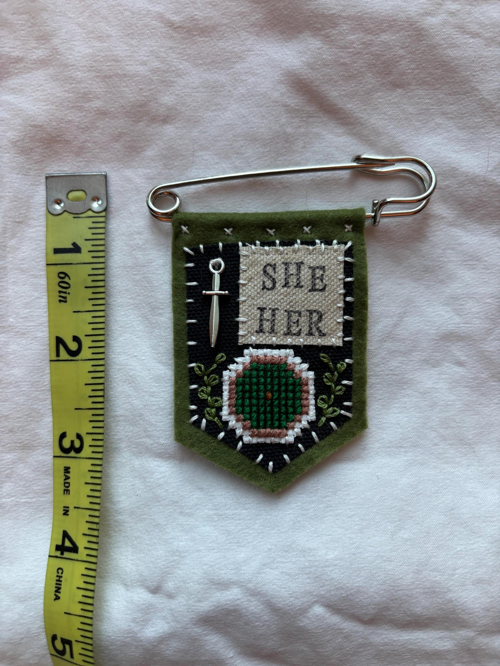 Handmade hobbit pronoun pin - customizable pronouns