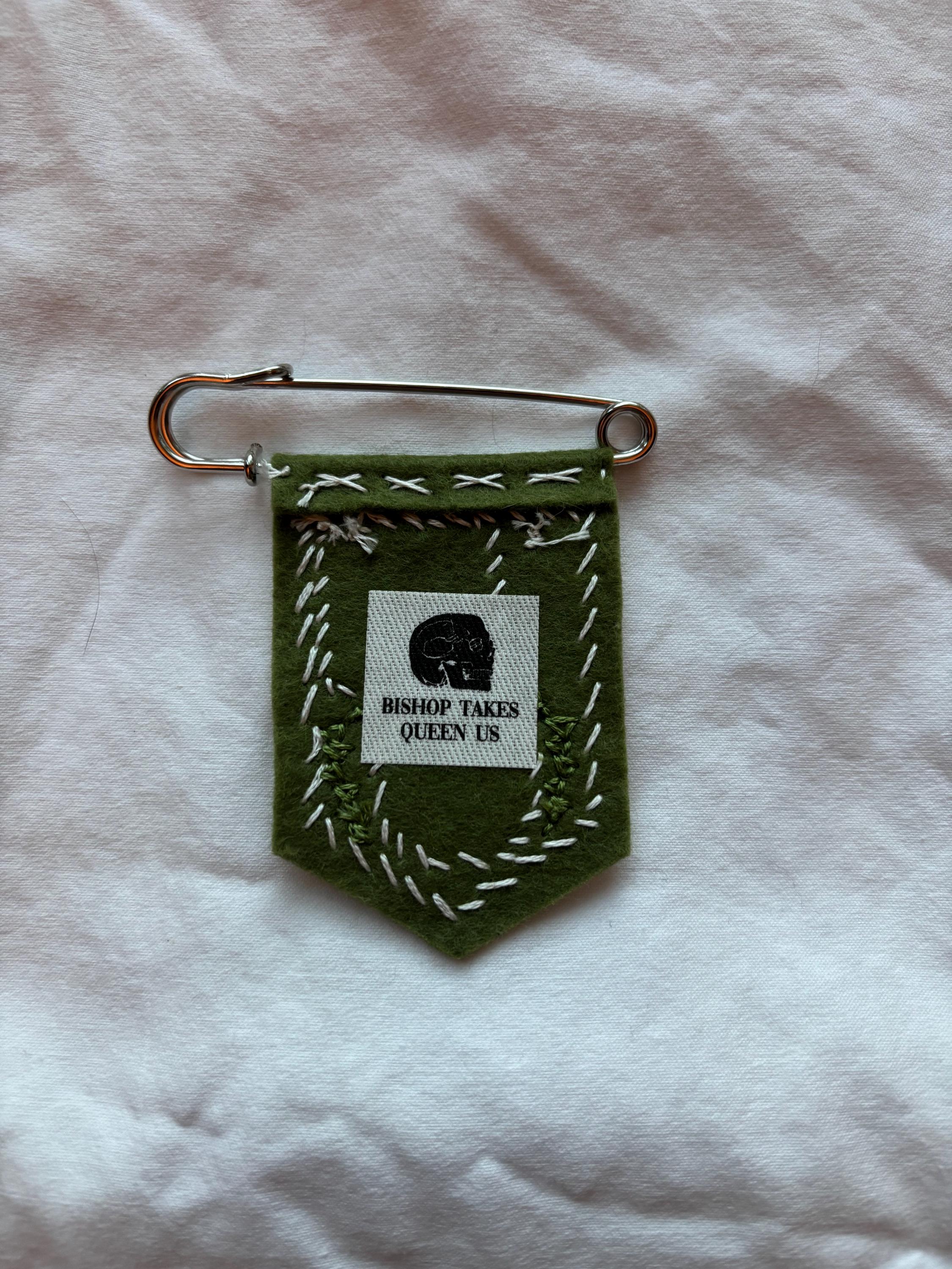 Handmade hobbit pronoun pin - customizable pronouns